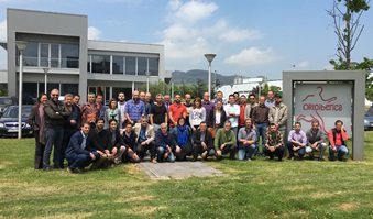 asistentes al Intro 2016
